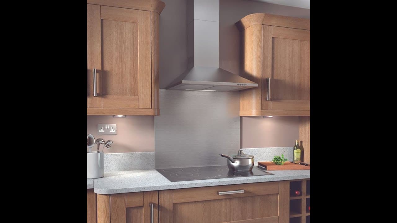 Angled Cooker Hood – Best Space-Saving Ventilation for Small Kitchens